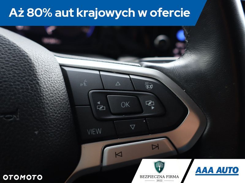 Volkswagen Golf - 21