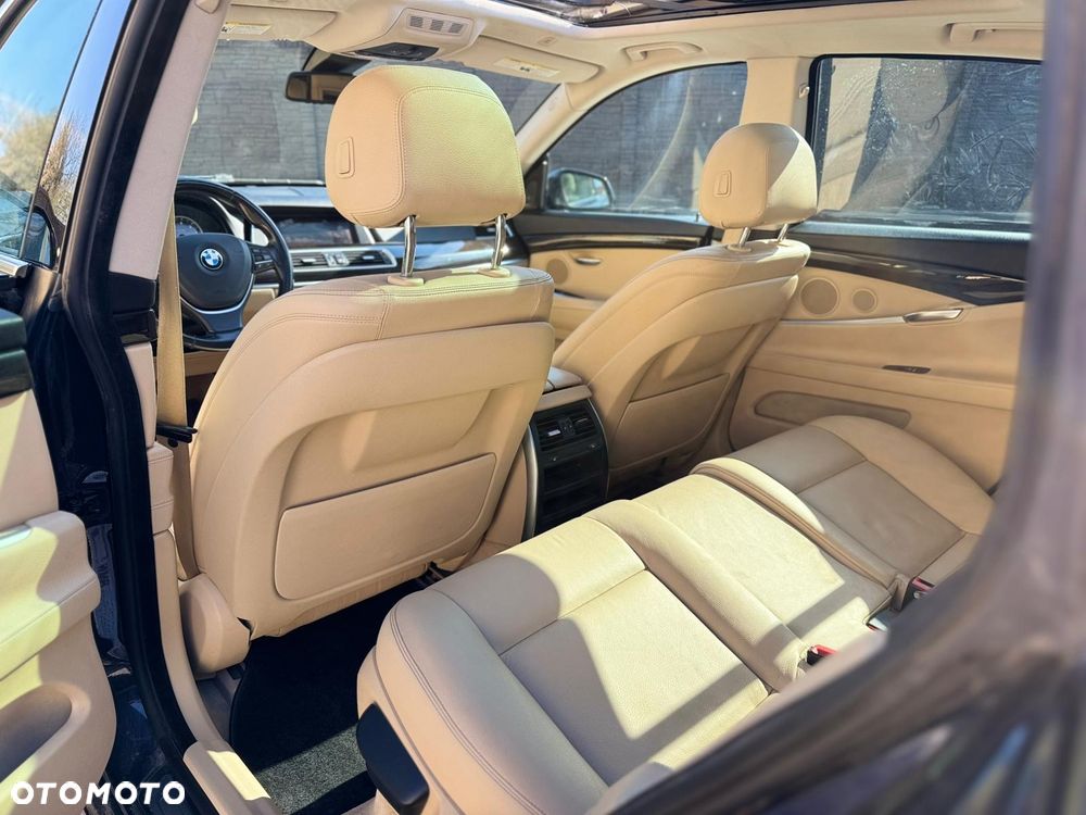 BMW 5GT 535i xDrive Luxury Line - 11