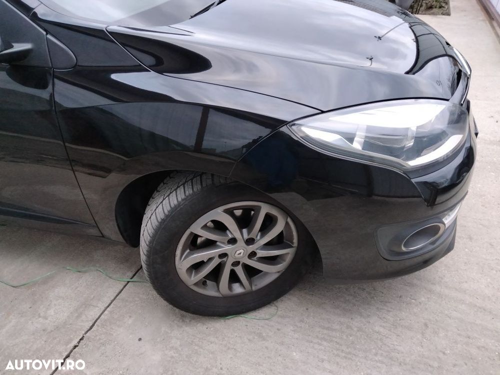 Bot complet,bară față,capotă,aripă  Renault Megan 3 facelift 2015 eur5 - 2