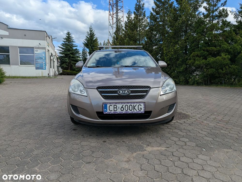 Kia Ceed 1.4 Comfort - 3