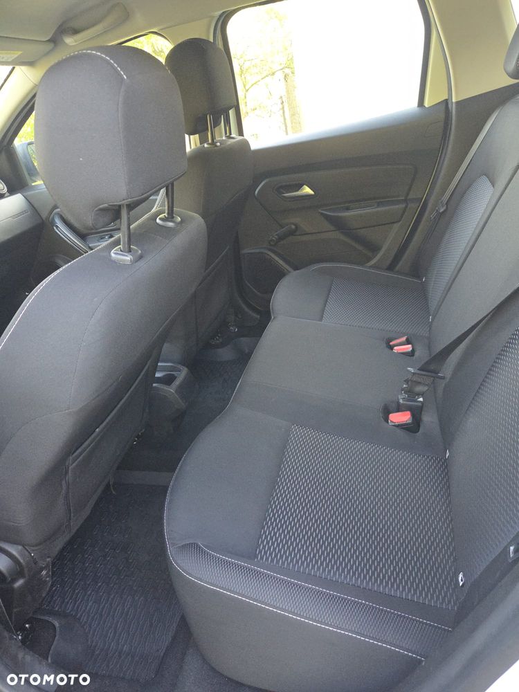 Dacia Duster 1.5 Blue dCi Essential 4WD EU6d - 13