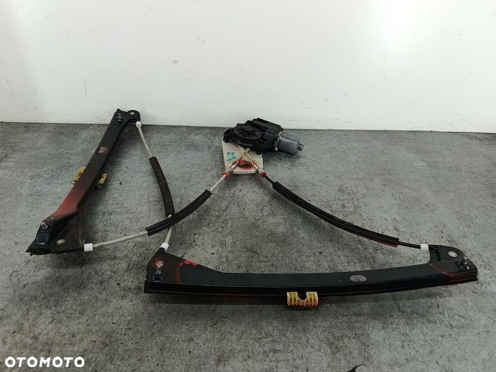 PODNOŚNIK SZYBY PRAWY PRZÓD VW POLO V 6R 6R0959802T 6R4837462D   BOSCH - 8