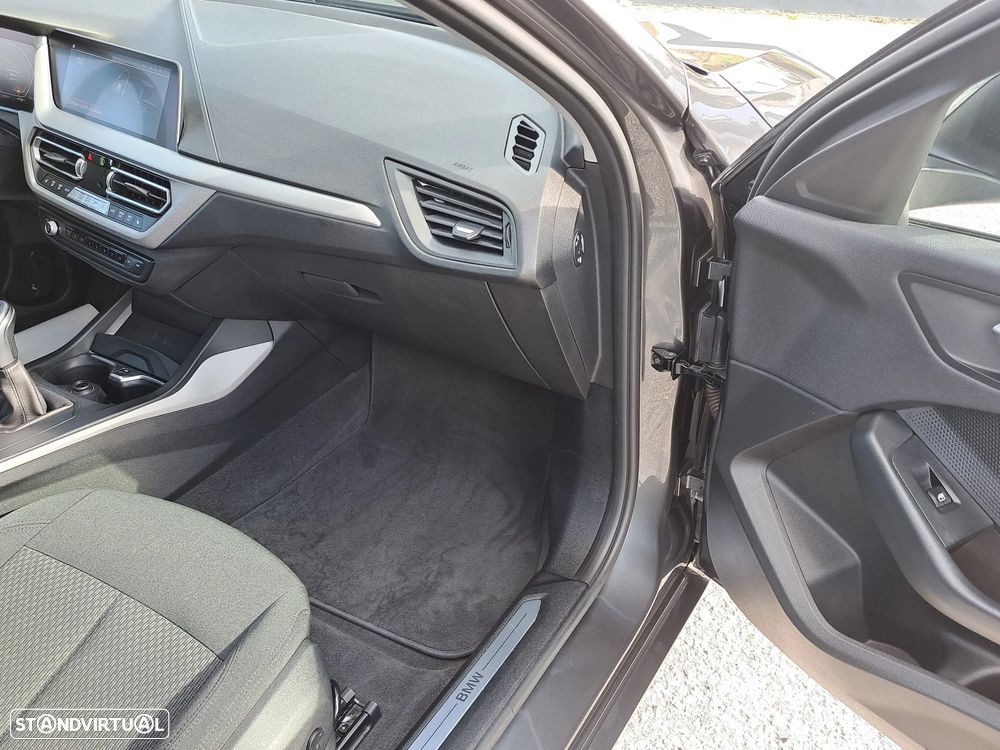 BMW 116 i Line Sport - 21