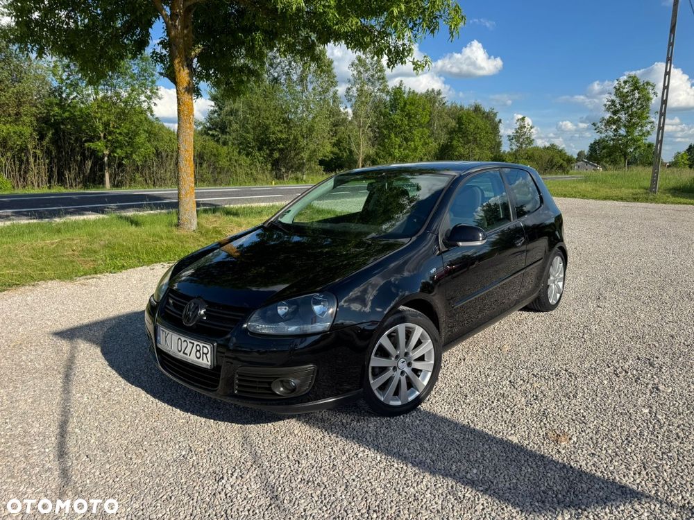 Volkswagen Golf - 1