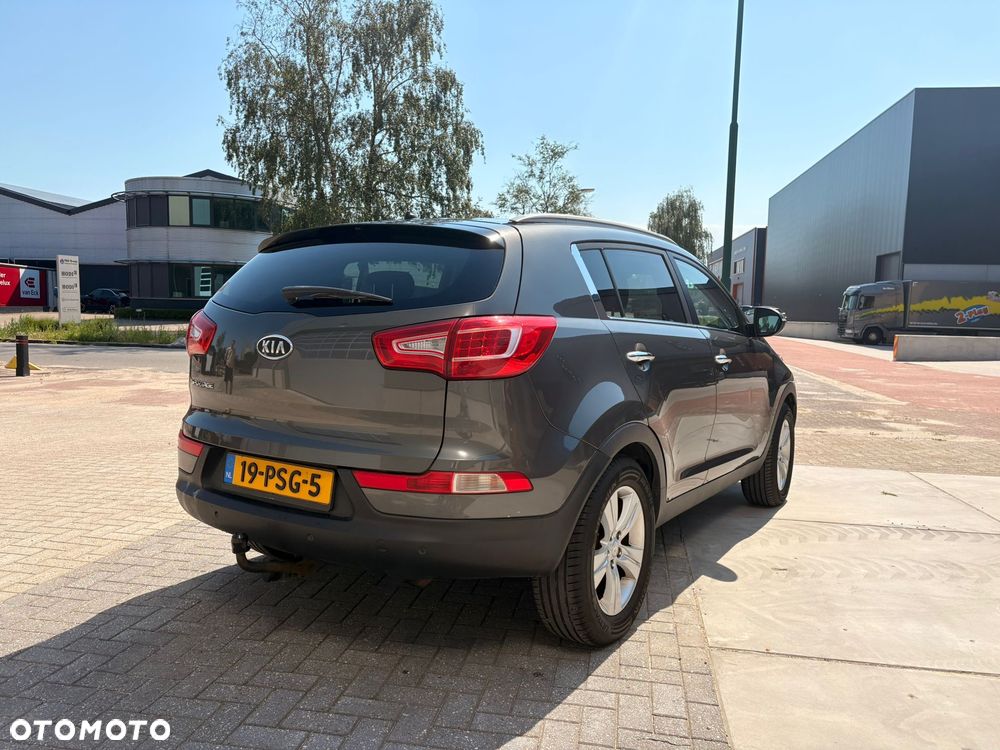 Kia Sportage 2.0 XL 2WD - 6
