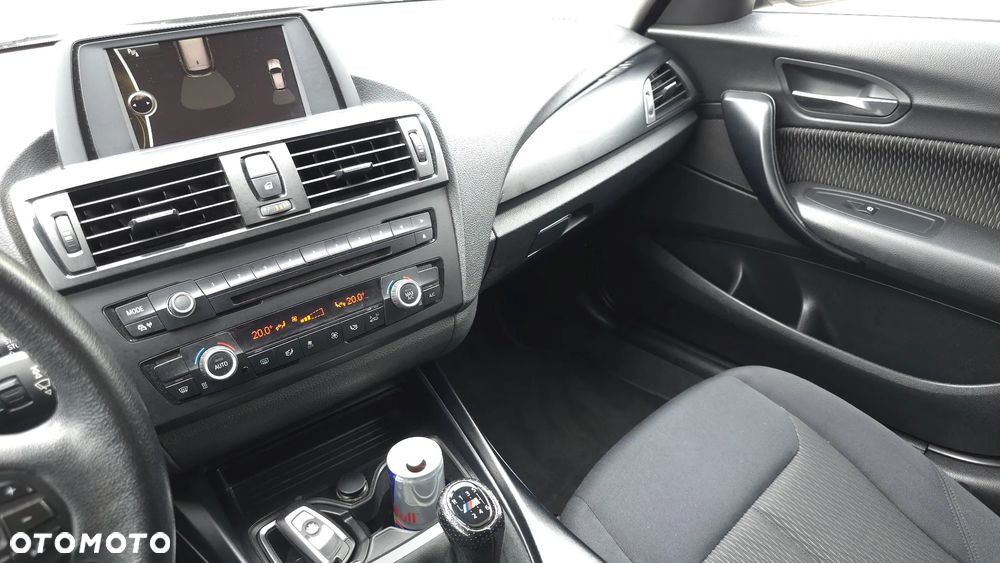 BMW Seria 1 116i - 14
