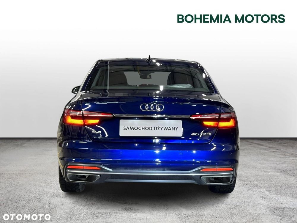 Audi A4 Limousine - 5