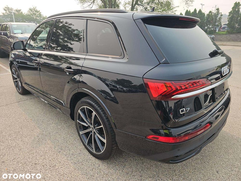Audi Q7 55 TFSI mHEV Quattro S Line Tiptr - 3
