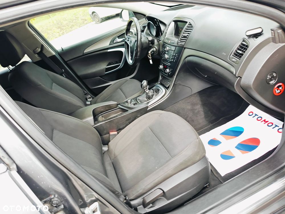 Opel Insignia 2.0 CDTI - 8