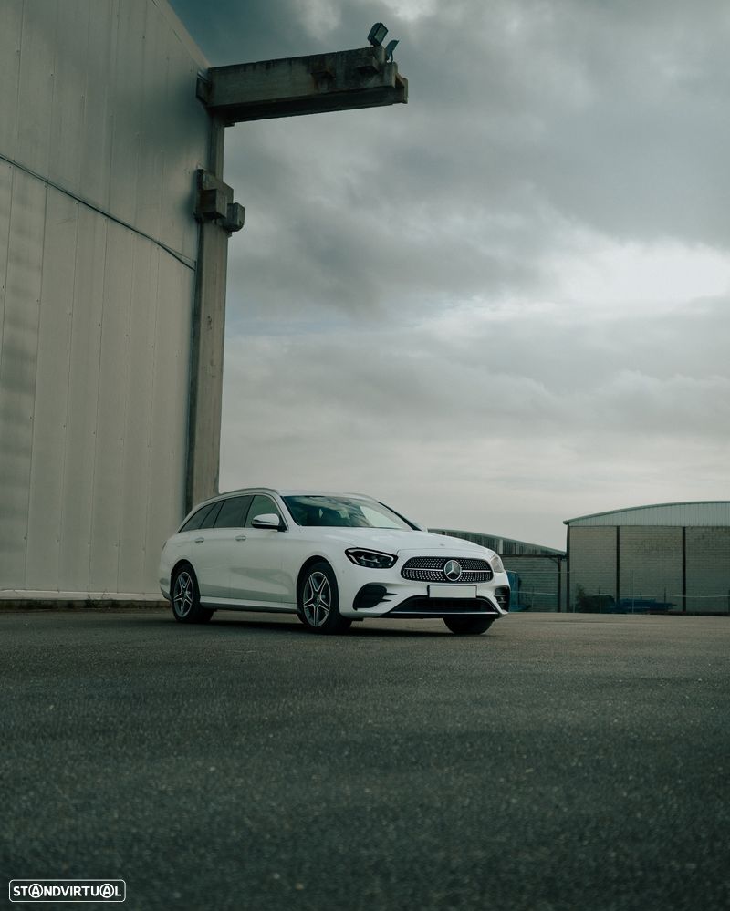 Mercedes-Benz E 300 e AMG Line - 3