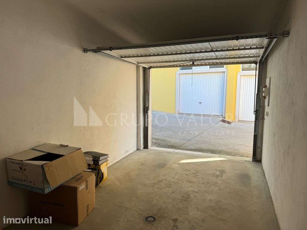 Garagem 18 m2 em Rio de Mouro - Grande imagem: 3/7