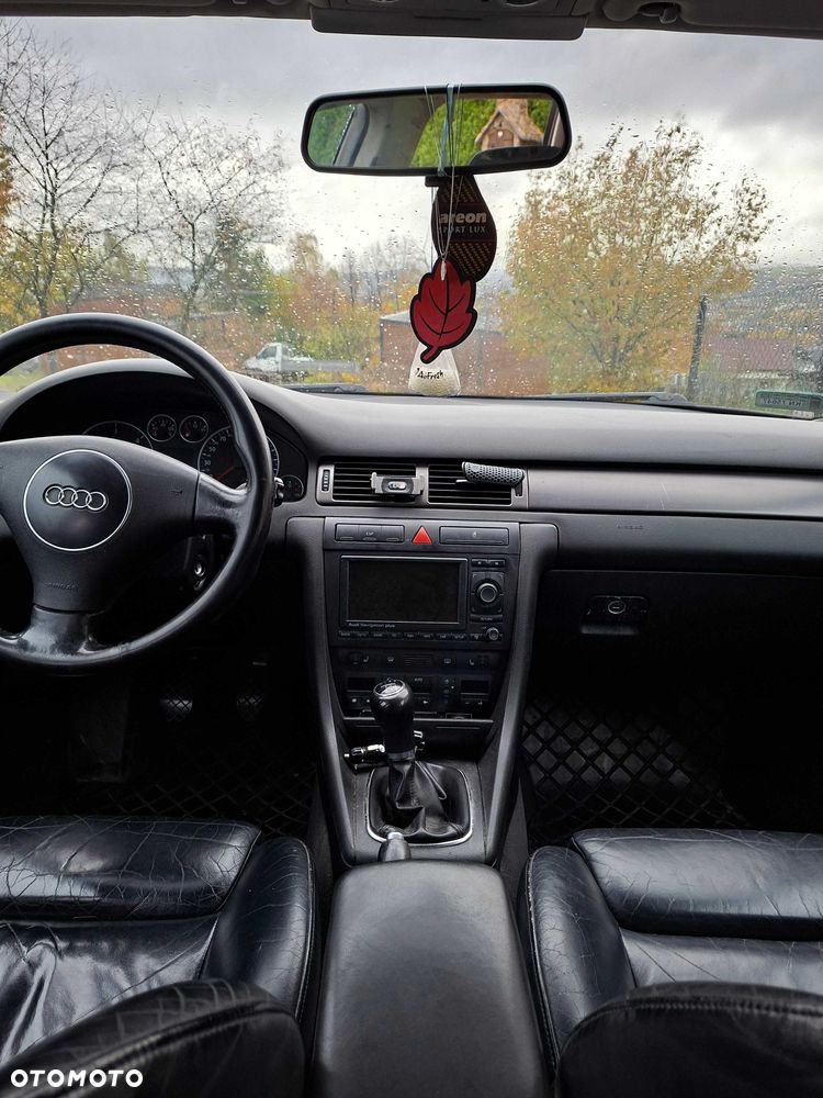 Audi A6 Avant - 8