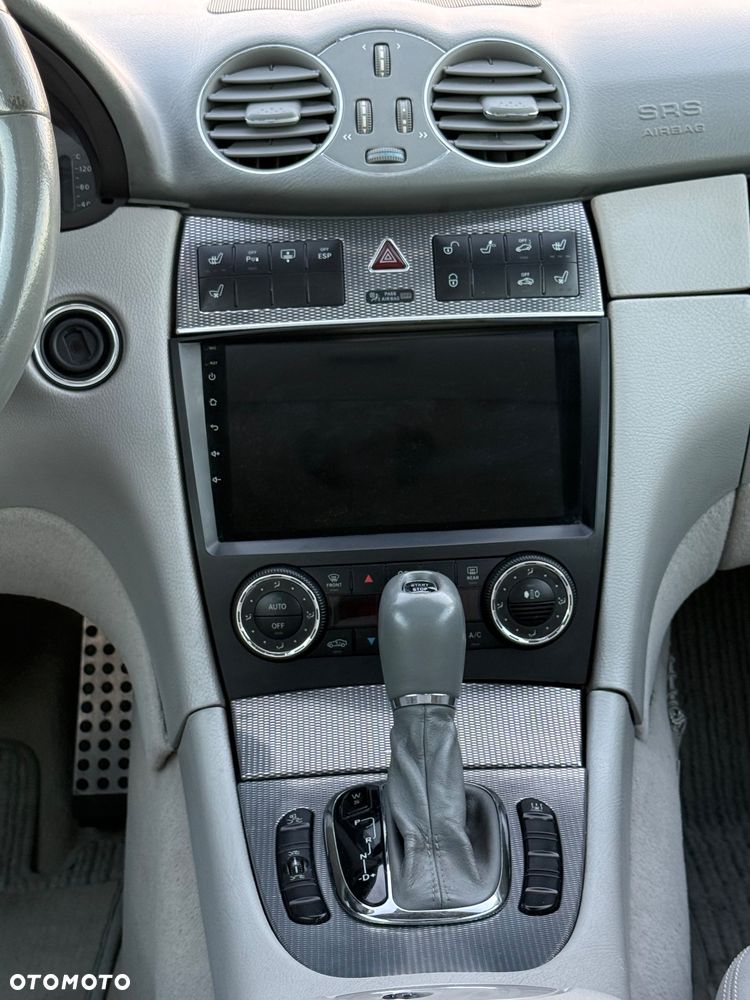 Mercedes-Benz CLK 320 - 33