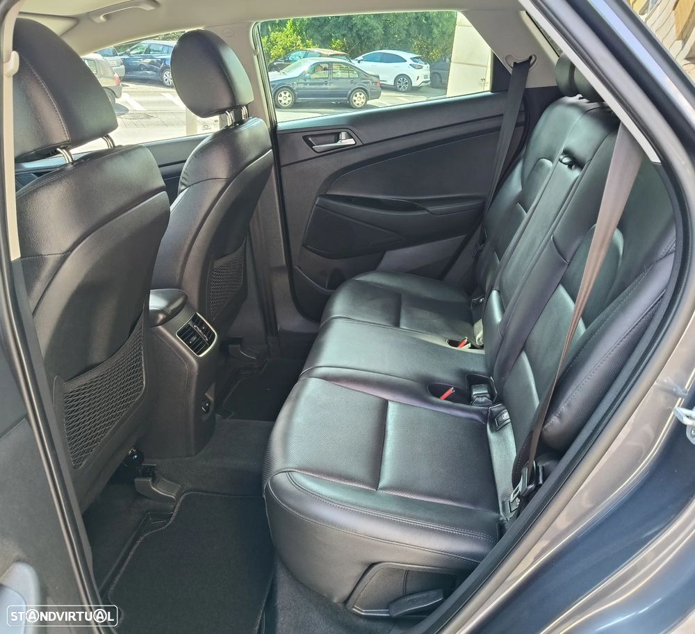 Hyundai Tucson 1.6 CRDi Premium+Pack Pele - 23