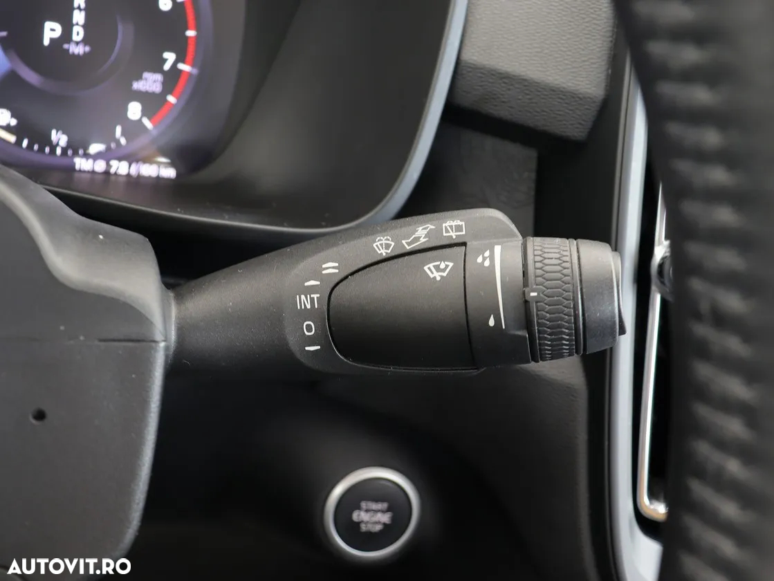 Volvo XC 40 T3 AT8 Momentum - 16
