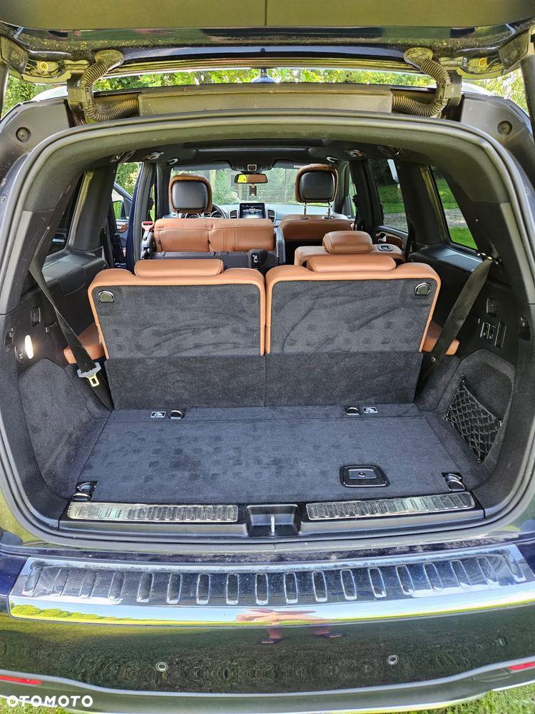 Mercedes-Benz GLS 400 4-Matic - 12