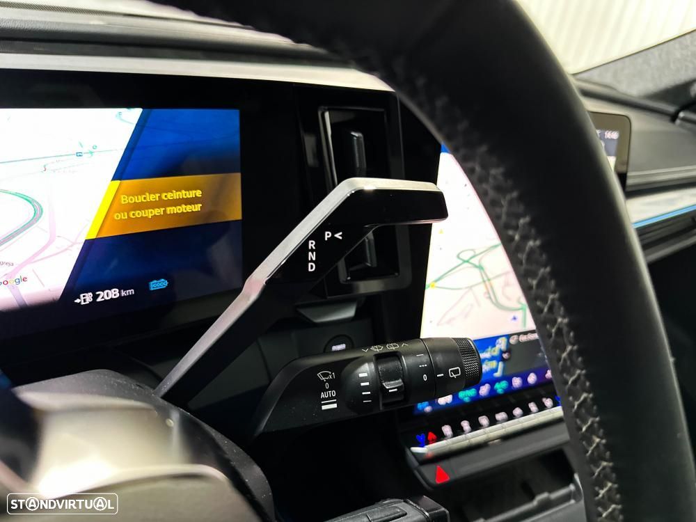 Renault Scénic 220 Long Range Techno — fotografia 42