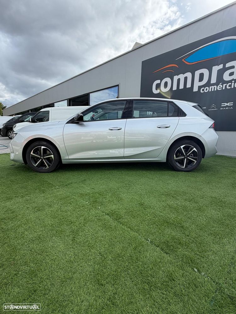 Opel Astra - 2