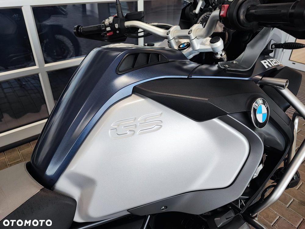BMW R - 16