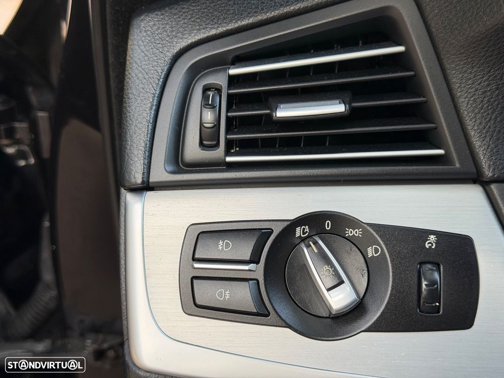 BMW 520 d Sport-Aut. - 16