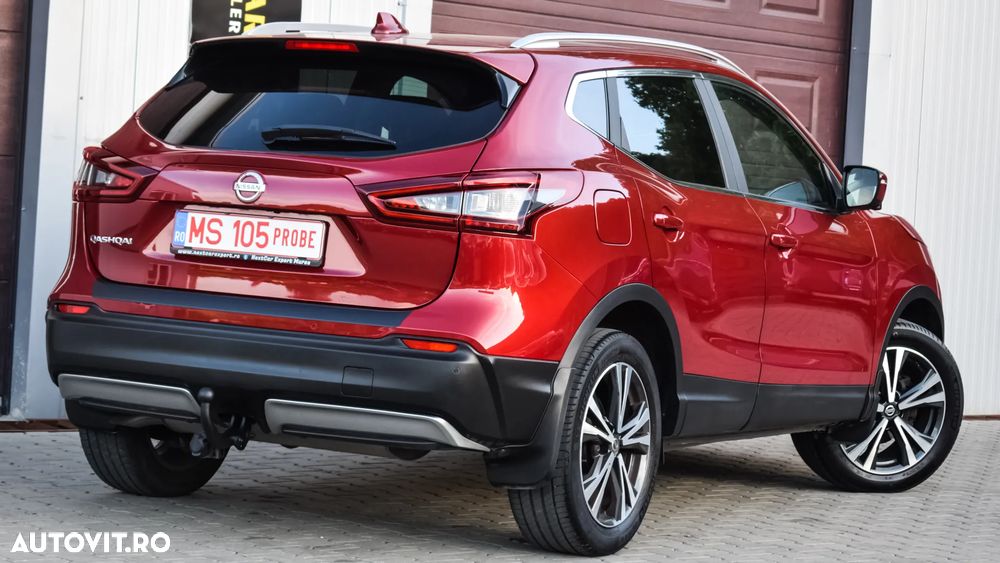Nissan Qashqai 1.3 DIG-T TEKNA - 3