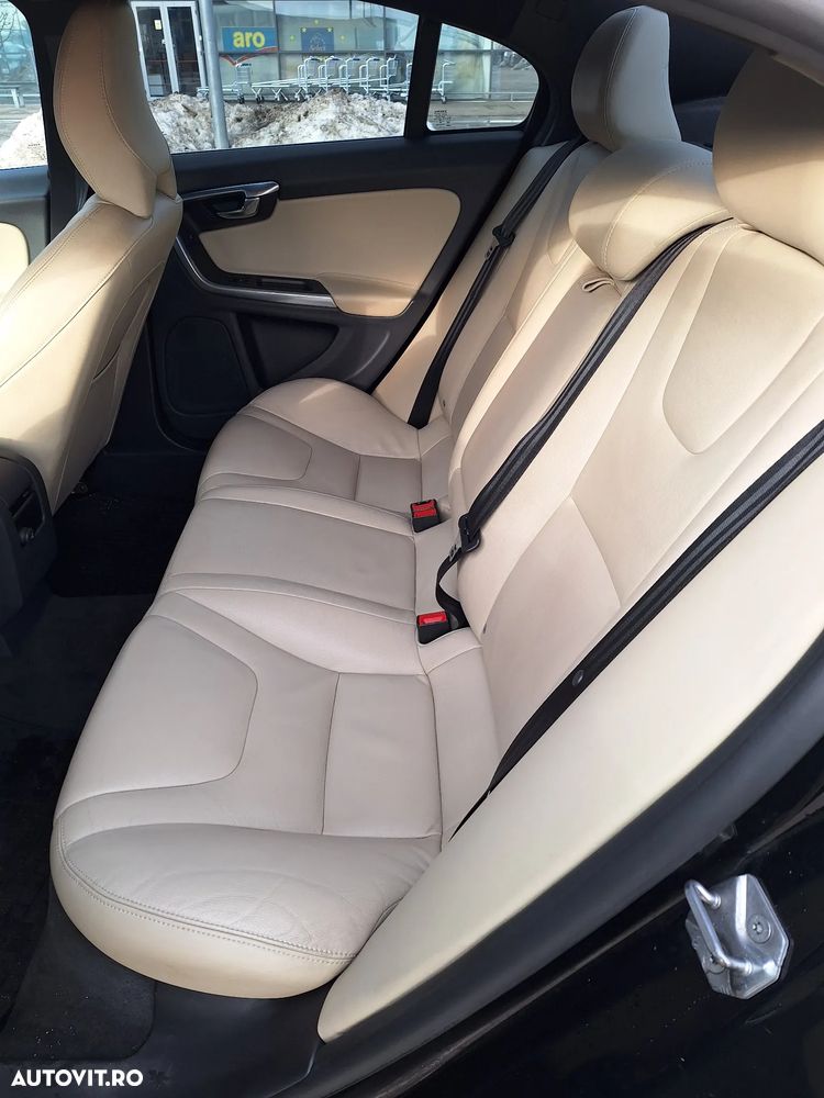 Volvo S60 D2 Start-Stop R-Design - 7