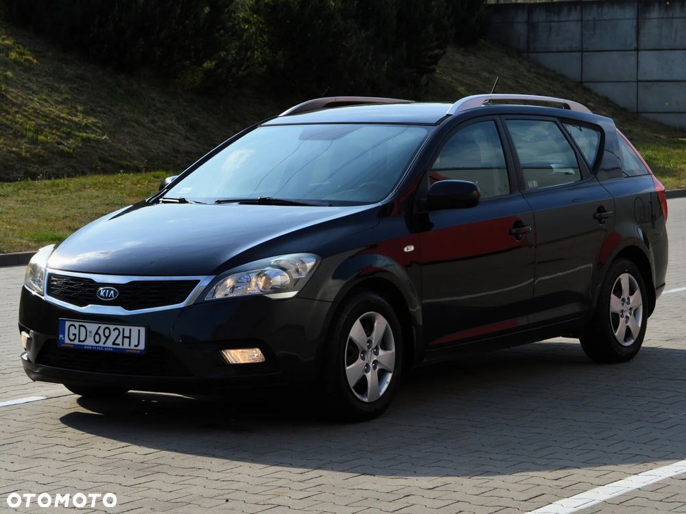 Kia Ceed 1.6 Comfort + - 1