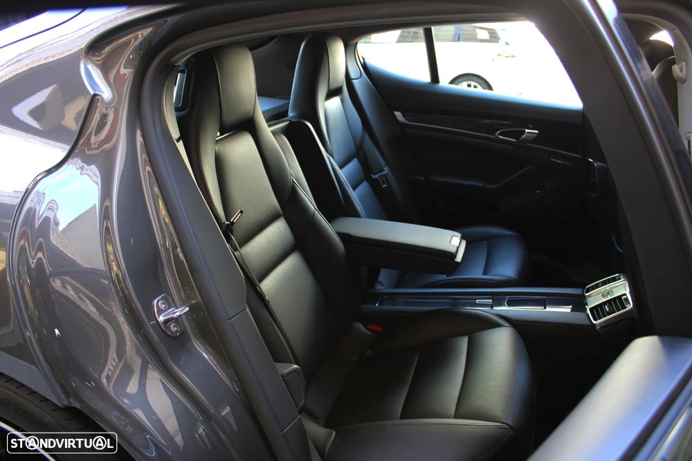 Porsche Panamera S Hybrid - 26