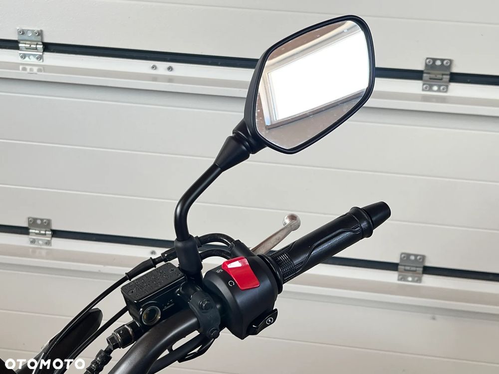 Honda CB - 28