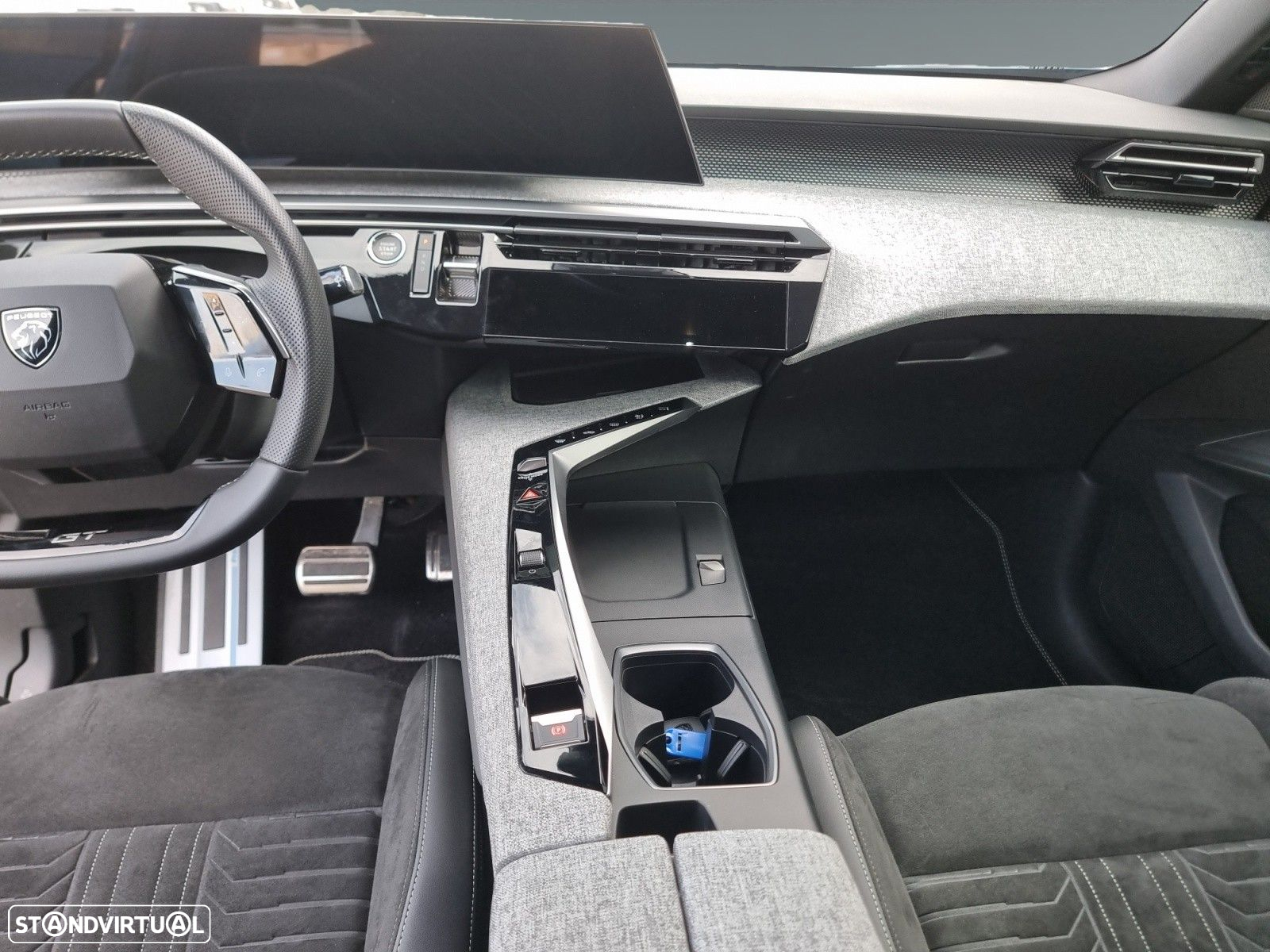 Peugeot E-3008 73 kWh GT - 12