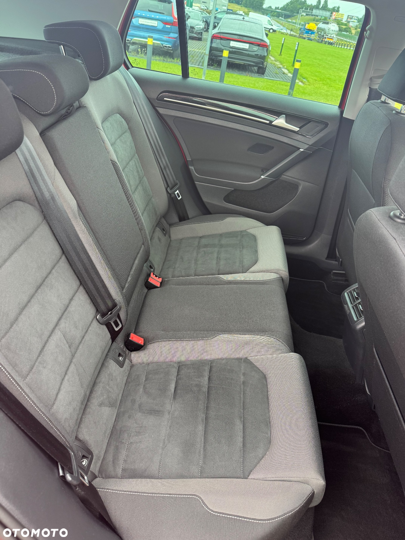Volkswagen Golf VII 1.5 TSI BMT Evo Highline DSG - 13