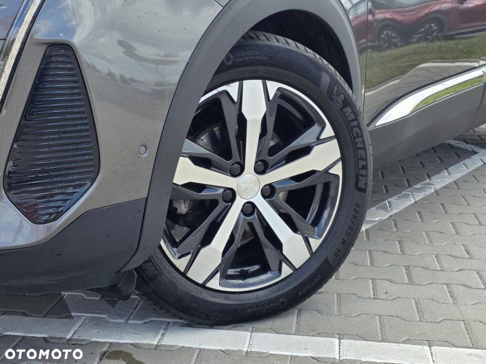 Peugeot 5008 - 8
