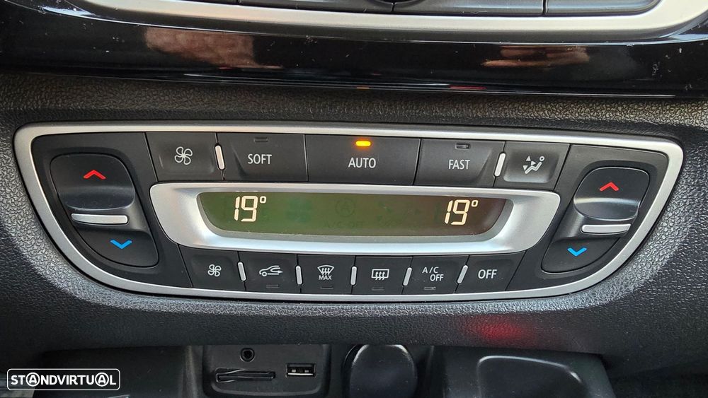 Renault Grand Scénic 1.5 dCi Bose Edition SS - 33