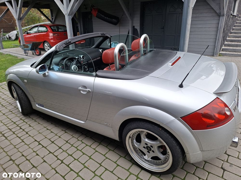 Audi TT Roadster - 7