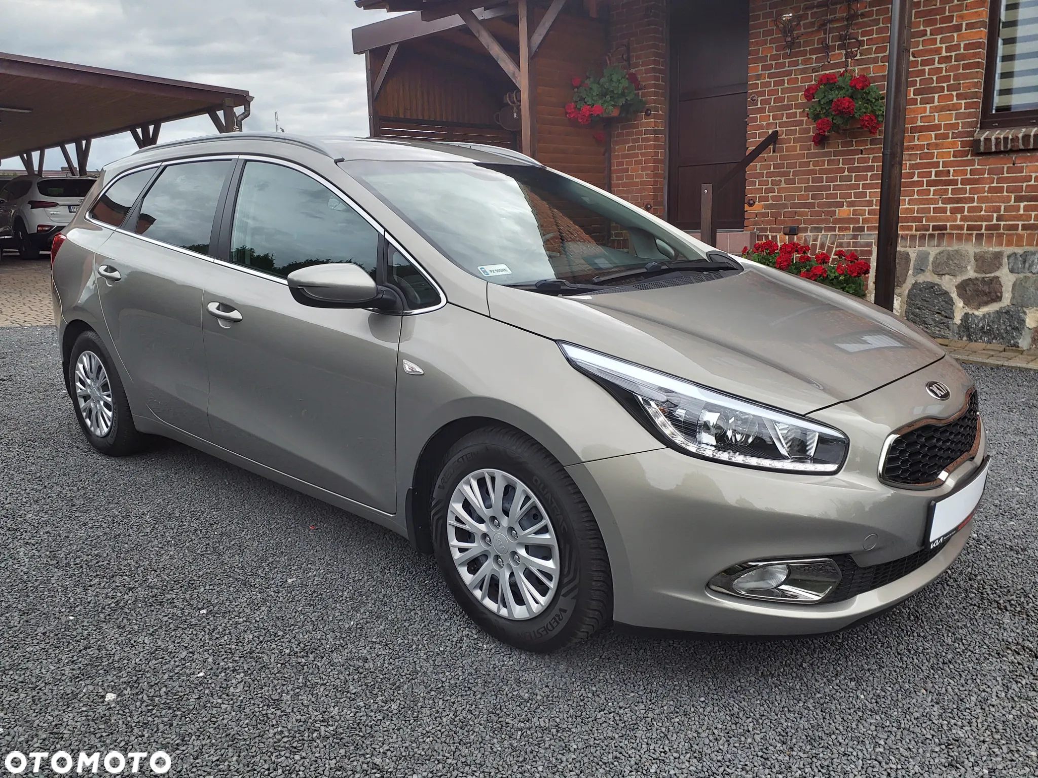 Kia Ceed Cee'd 1.6 GDI Business Line - 3
