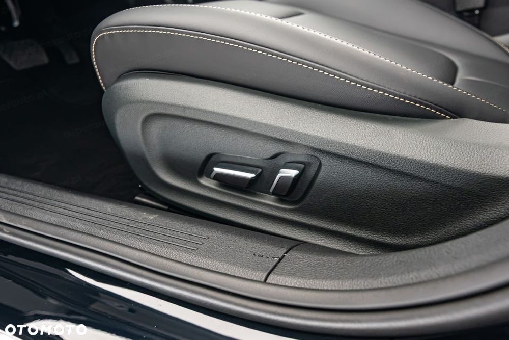 Bestune B70 2.0T Elegance - 8