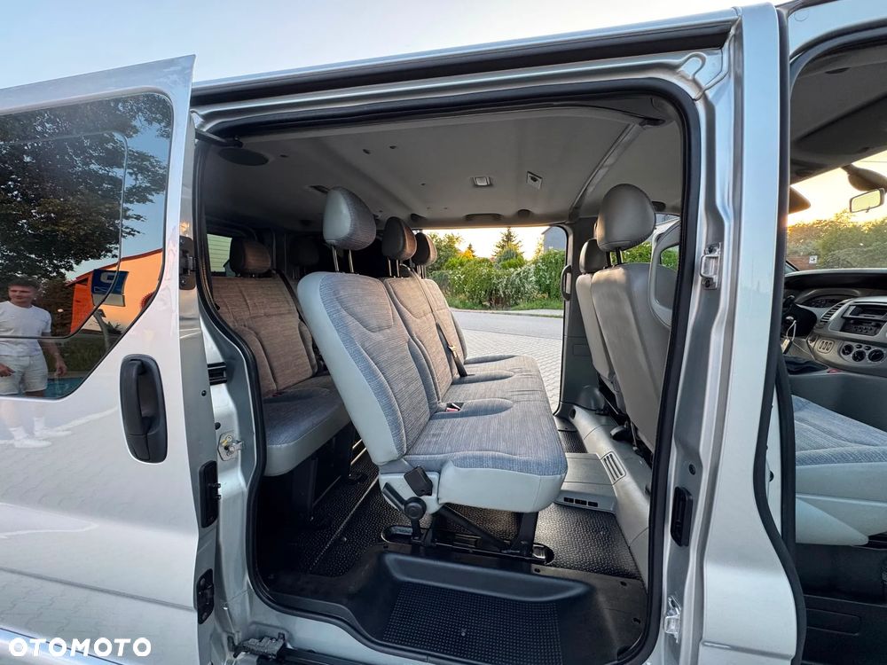 Renault Trafic L1H1 Passenger Lux - 17