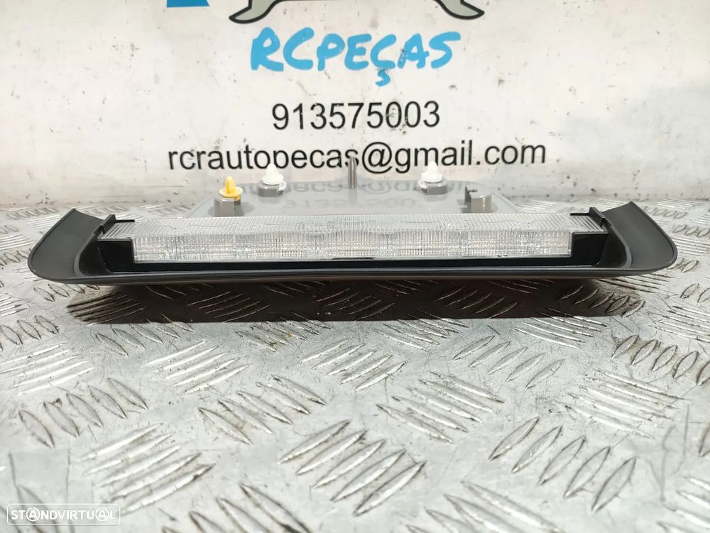 Luz traseira trás 3° stop terceiro stop BMW Serie 3 F30 - 4