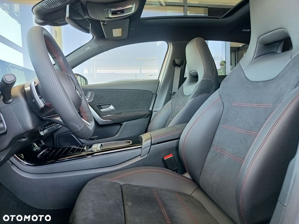 Mercedes-Benz Klasa A - 29