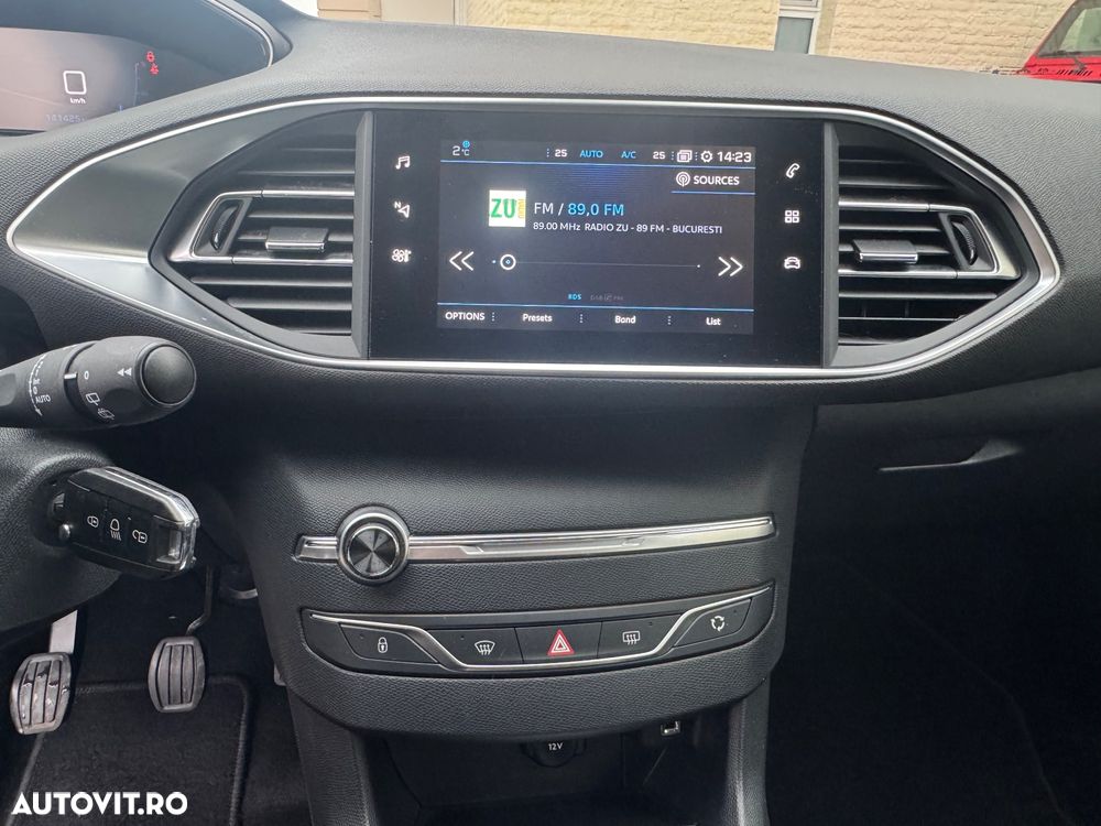 Peugeot 308 BlueHDi 130 Stop & Start Active Pack - 15