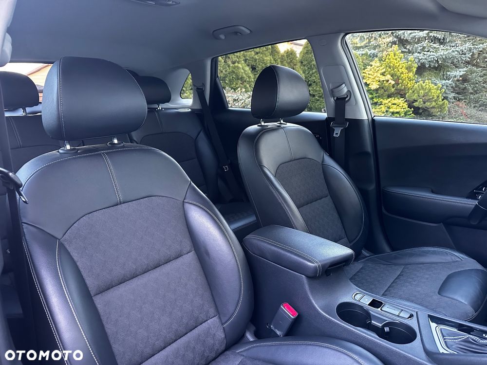 Kia Niro 1.6 GDI HEV 2WD OPF Spirit - 22