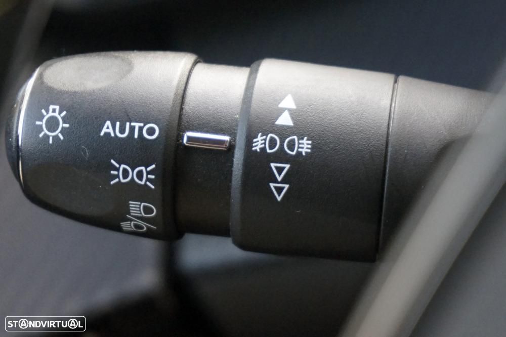 Peugeot 2008 1.2 PureTech GT Line - 14