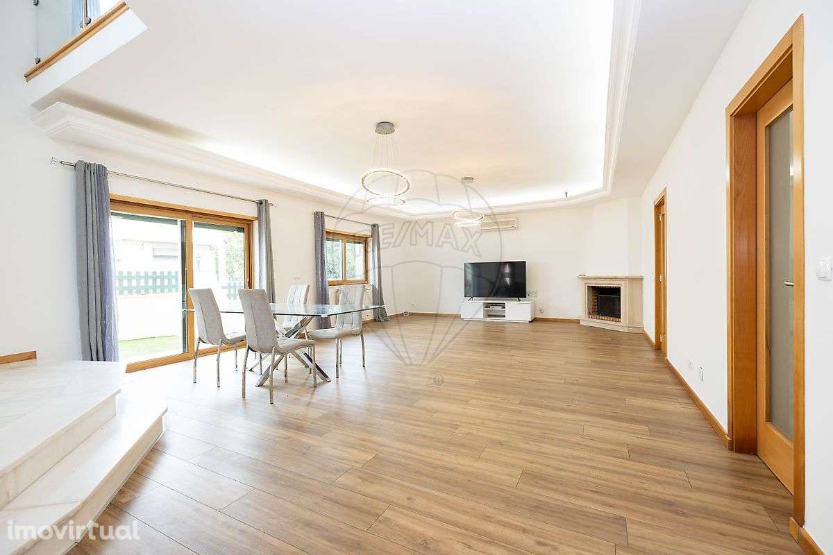 Moradia T4 para venda - Grande imagem: 2/28