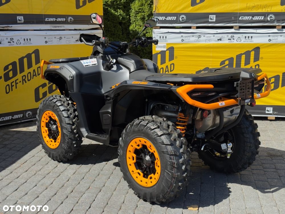 Can-Am Outlander - 5