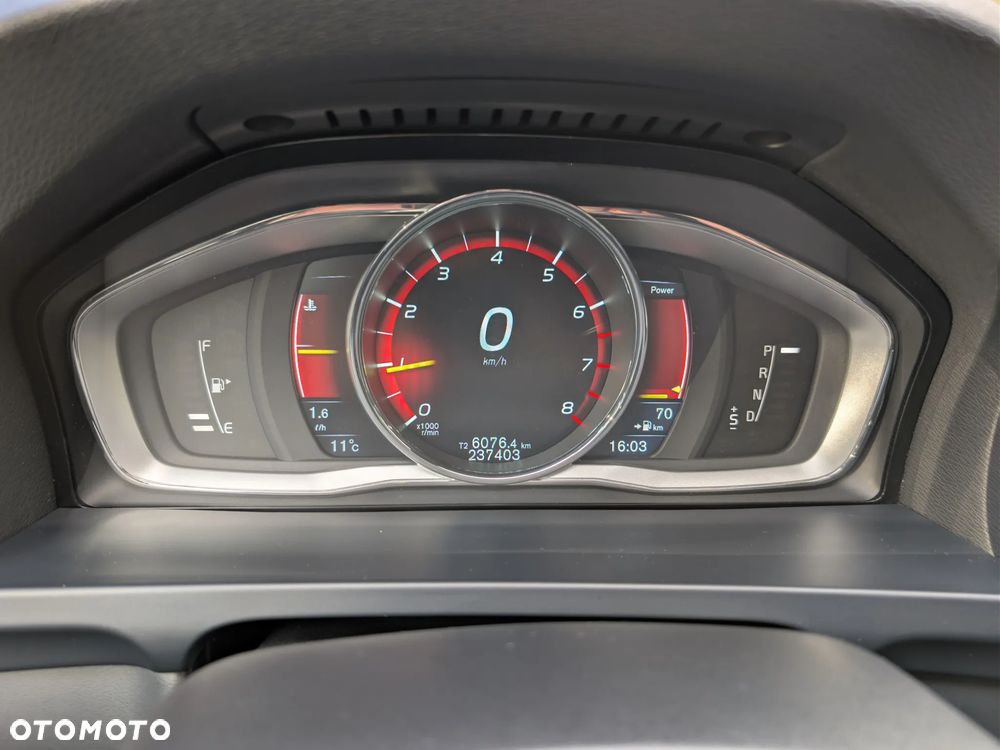 Volvo S60 - 17