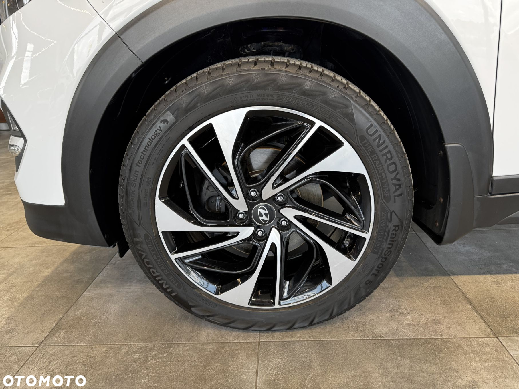 Hyundai Tucson - 11