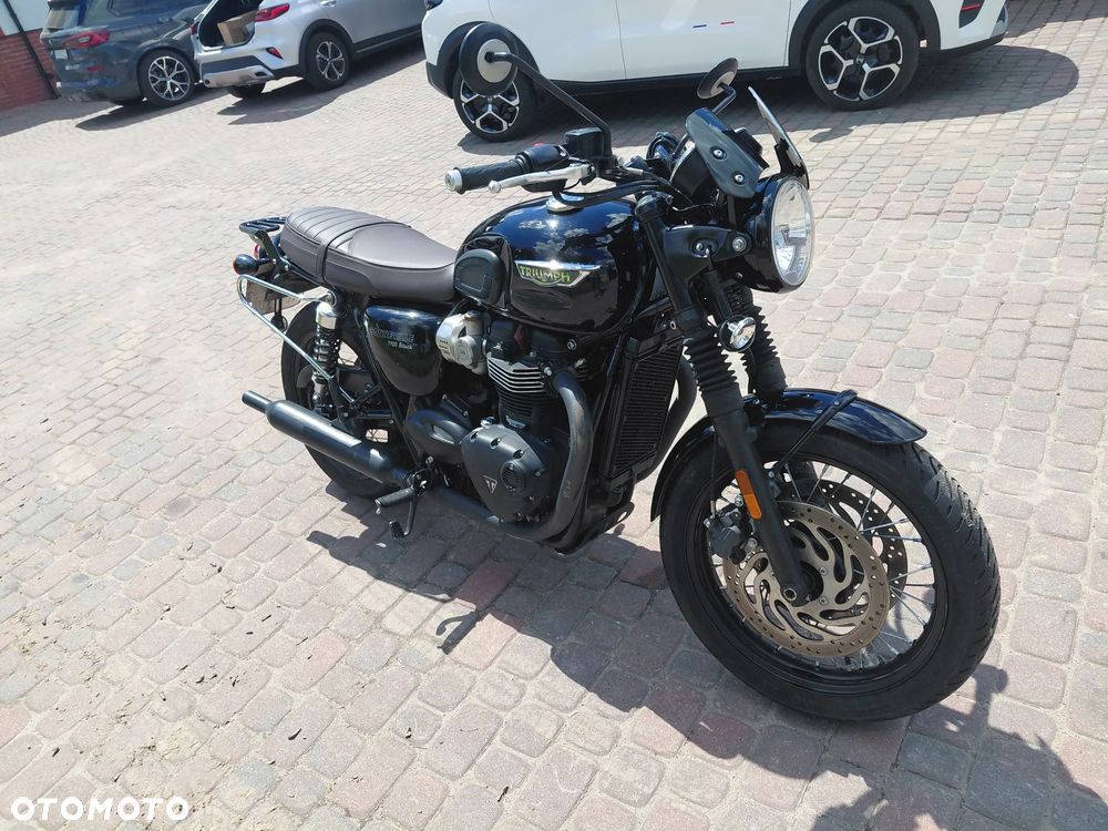 Triumph Bonneville - 7
