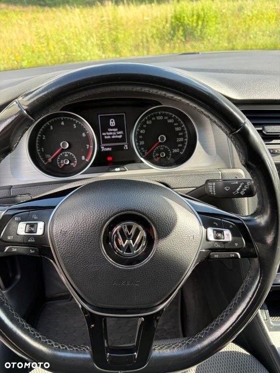 Volkswagen Golf 1.4 TSI BMT Comfortline - 9