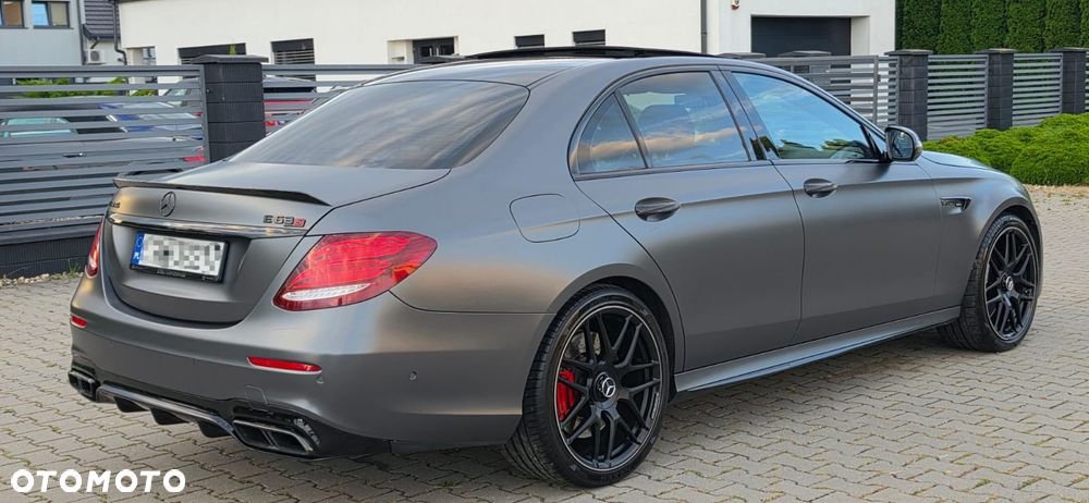 Mercedes-Benz Klasa E - 4