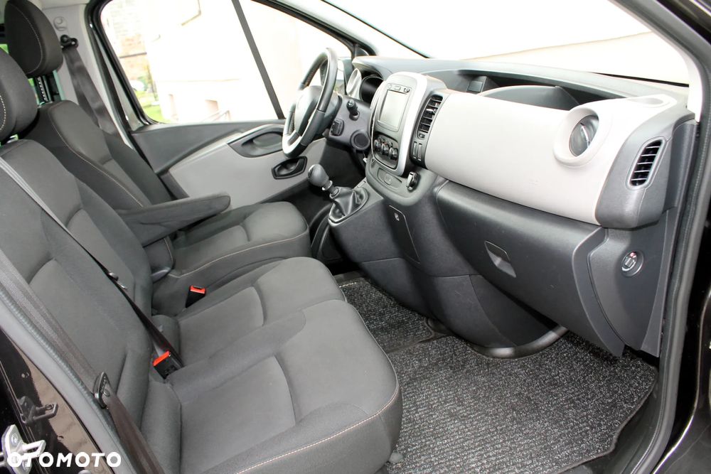 Renault Trafic 1.6 dCi 120 Grand Combi Authentique - 11